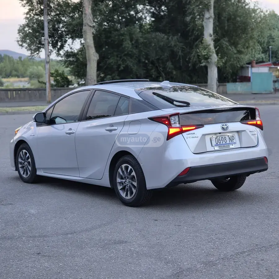 Toyota Prius, миниатюра 3
