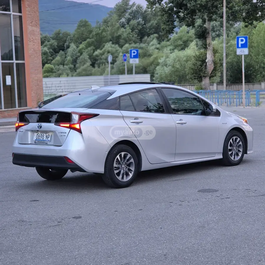 Toyota Prius, миниатюра 5