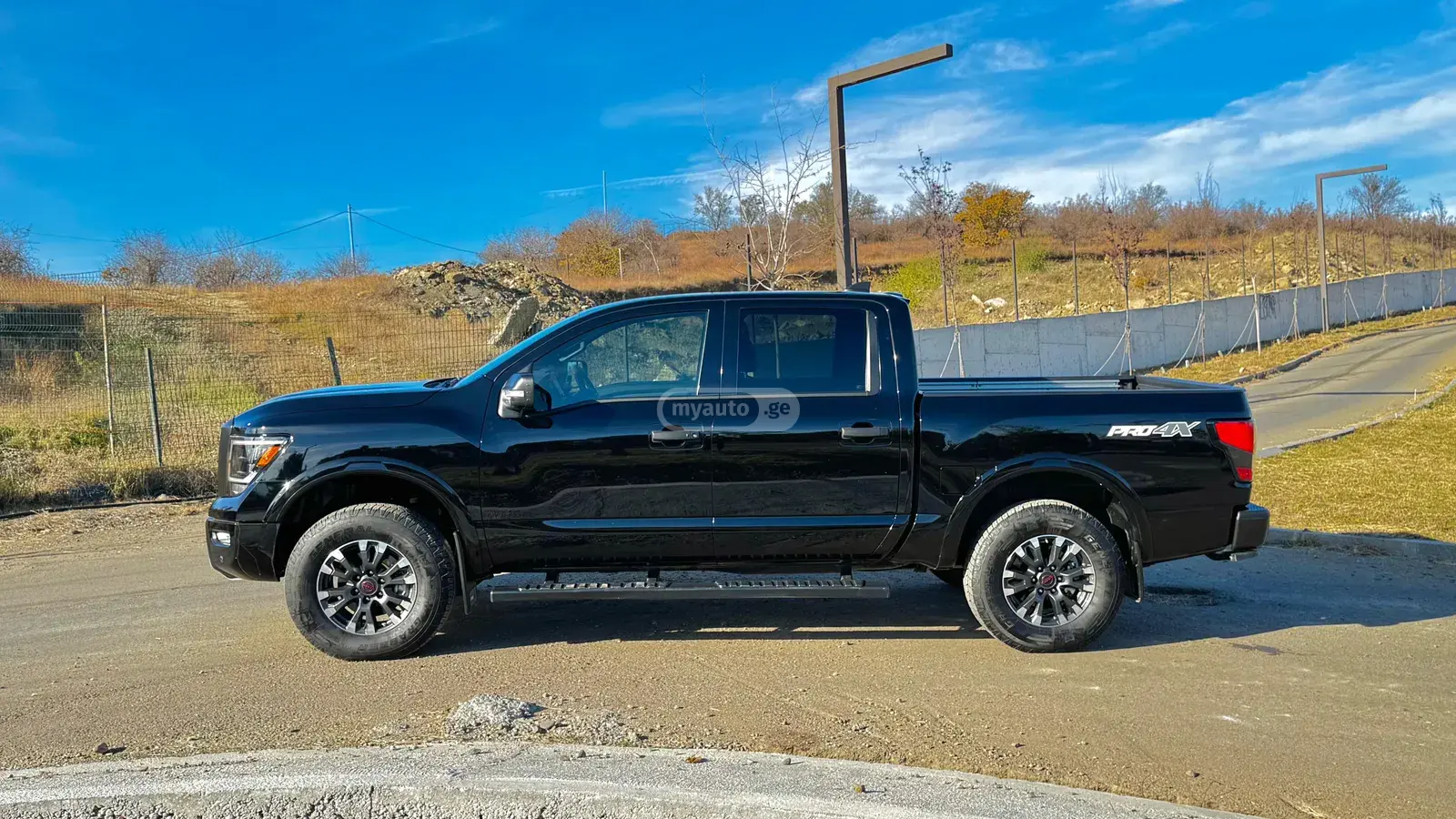 Nissan Titan, миниатюра 3