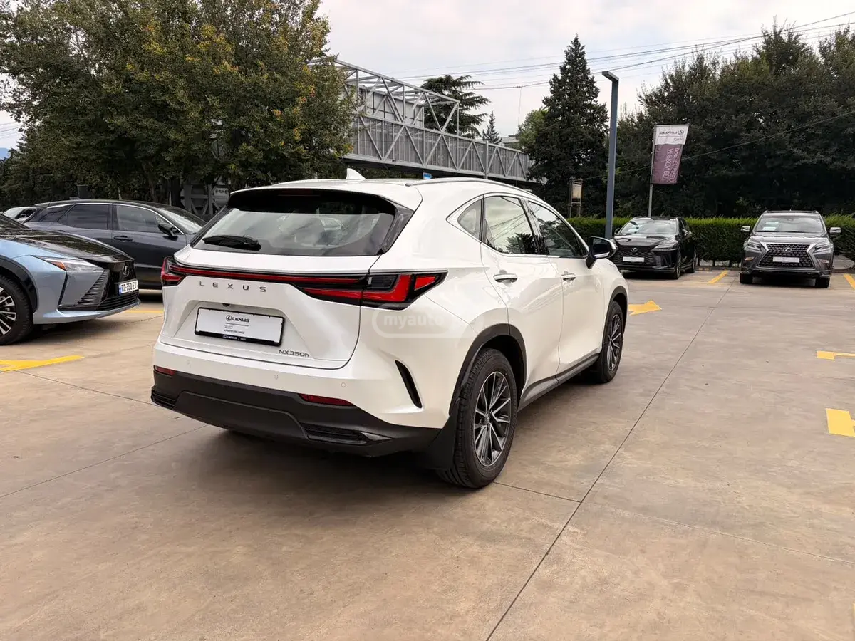 Lexus NX 350 