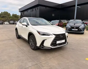 Lexus NX 350 
