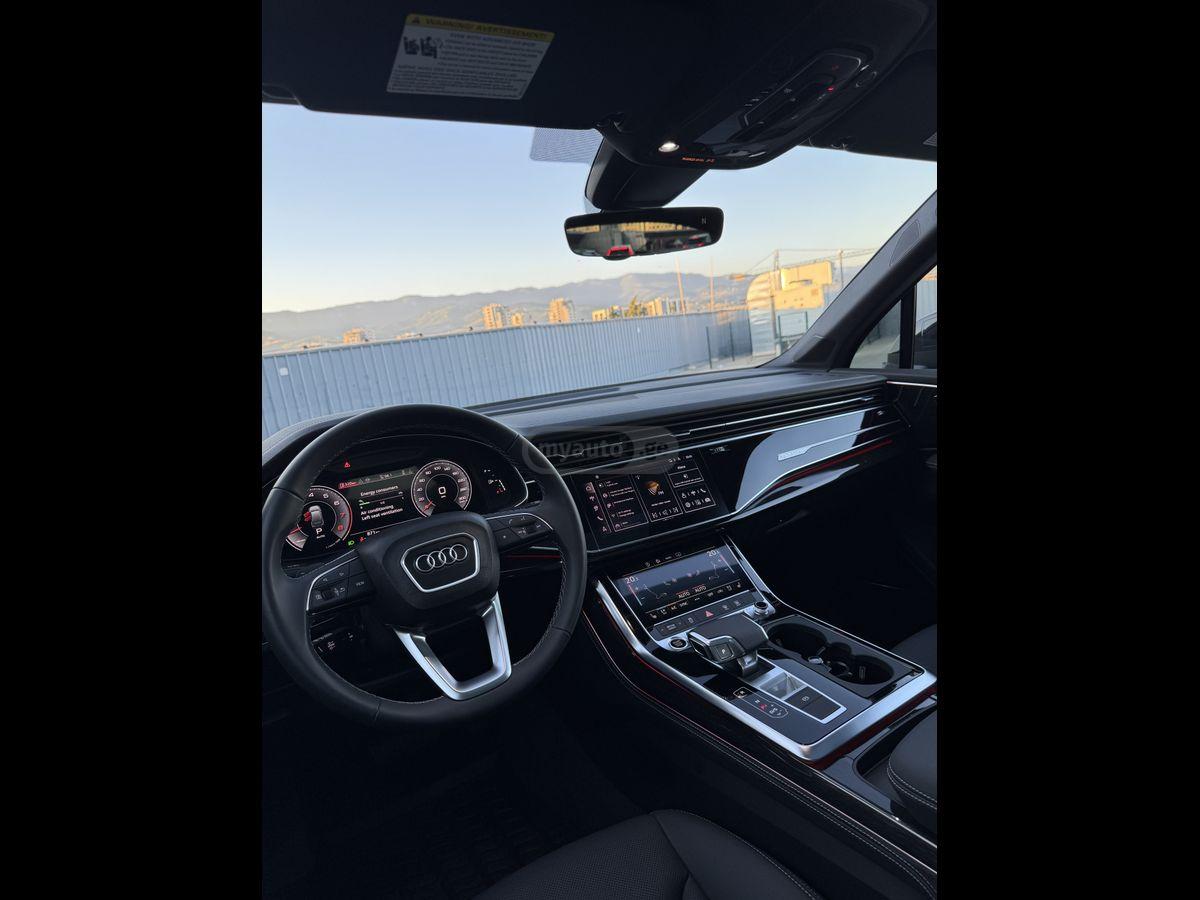 Audi Q7, миниатюра 8