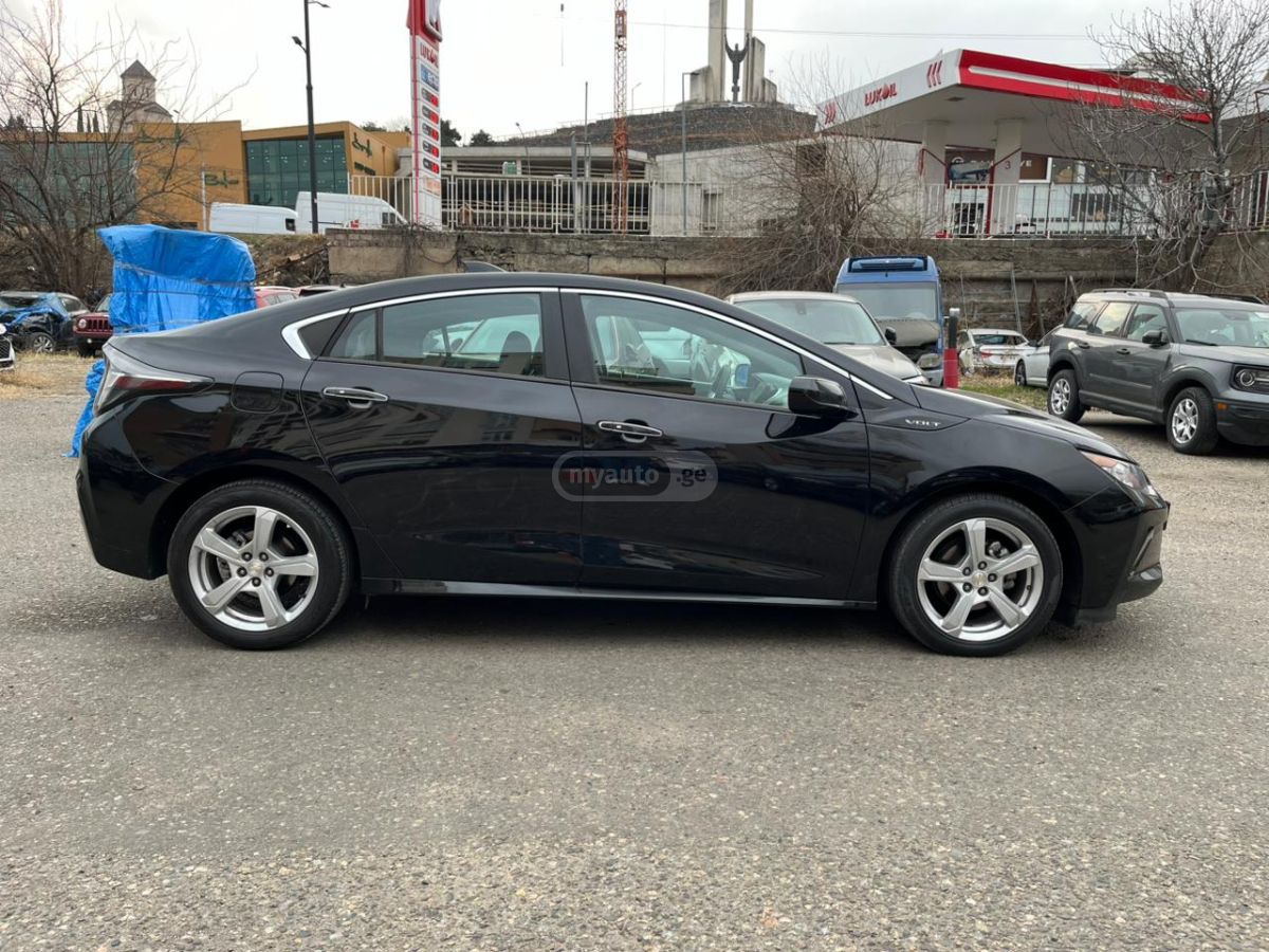 Chevrolet Volt 