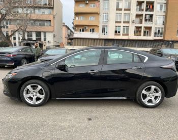 Chevrolet Volt 