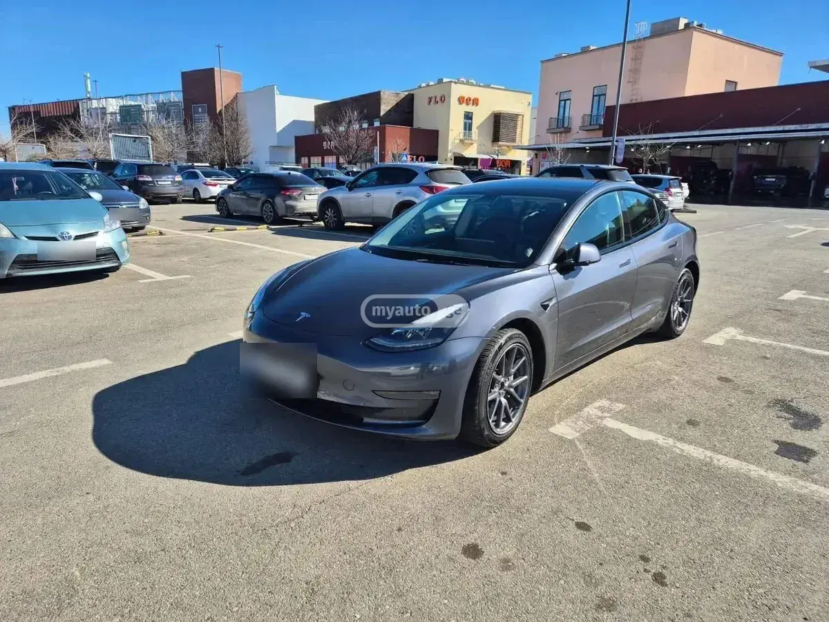 Tesla Model 3, миниатюра 5