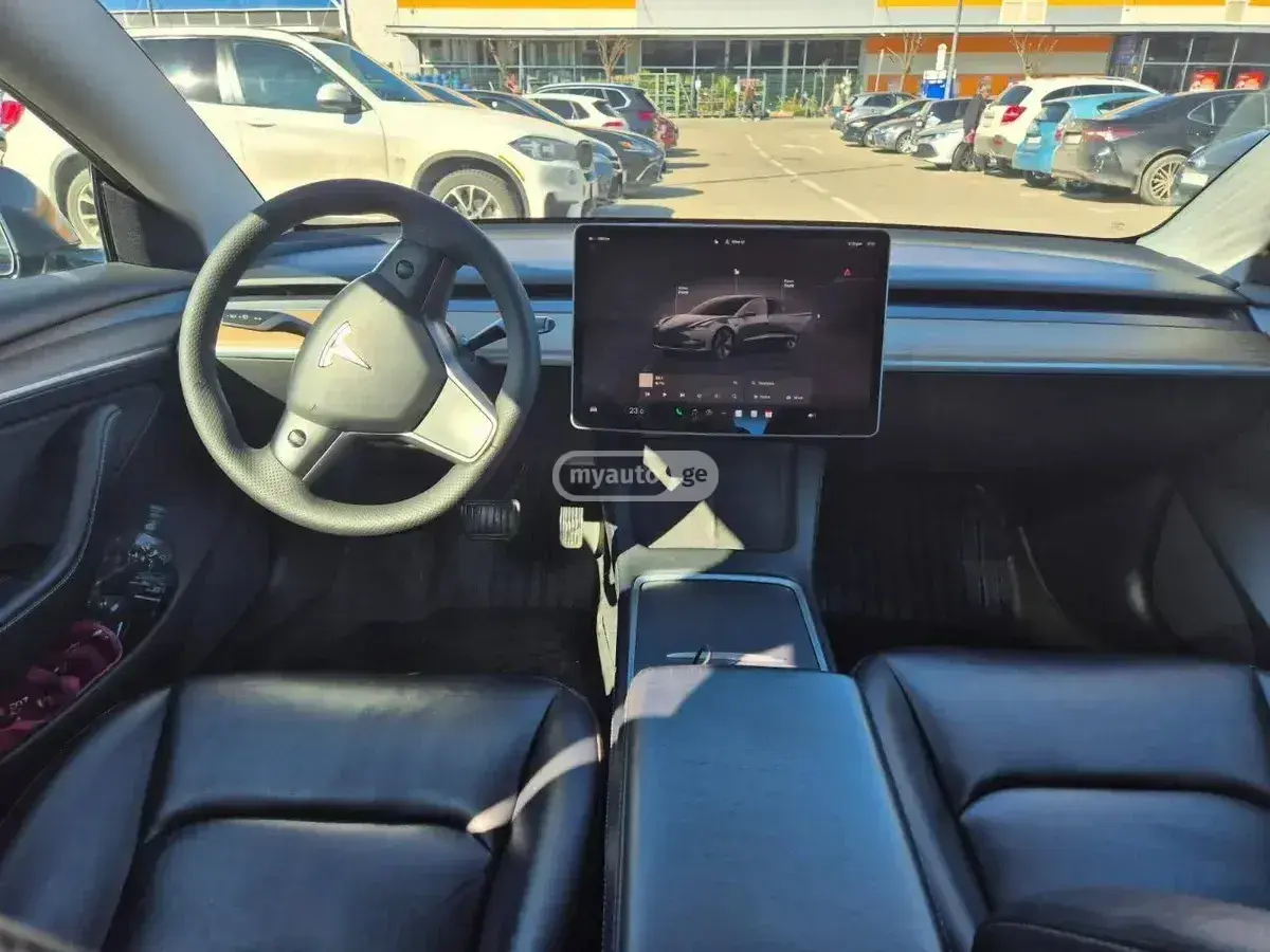 Tesla Model 3, миниатюра 9