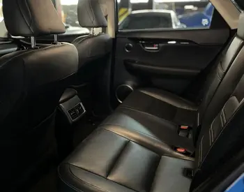 Lexus NX 300 