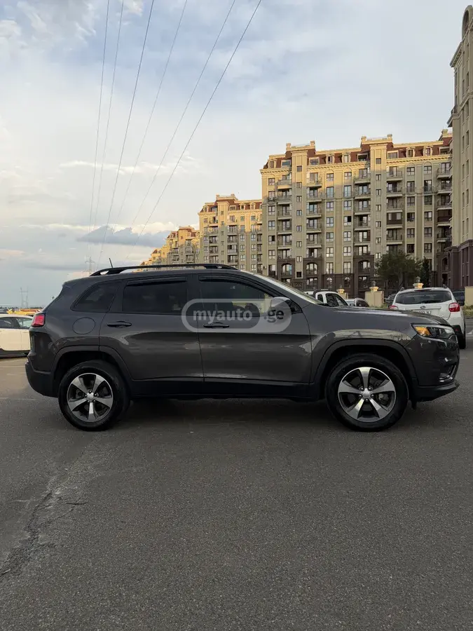 Jeep Cherokee, миниатюра 5