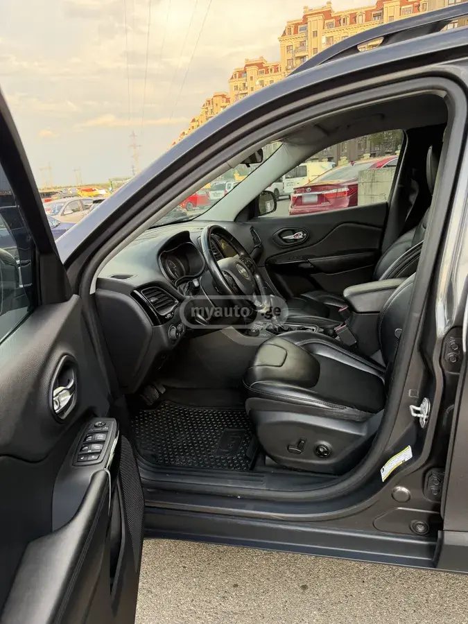Jeep Cherokee, миниатюра 8