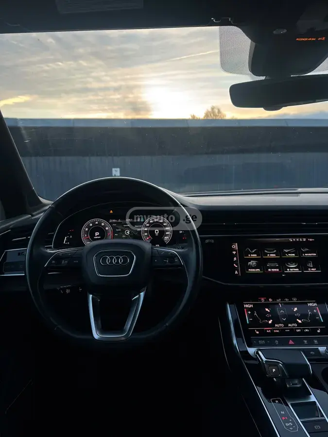 Audi Q7, миниатюра 11