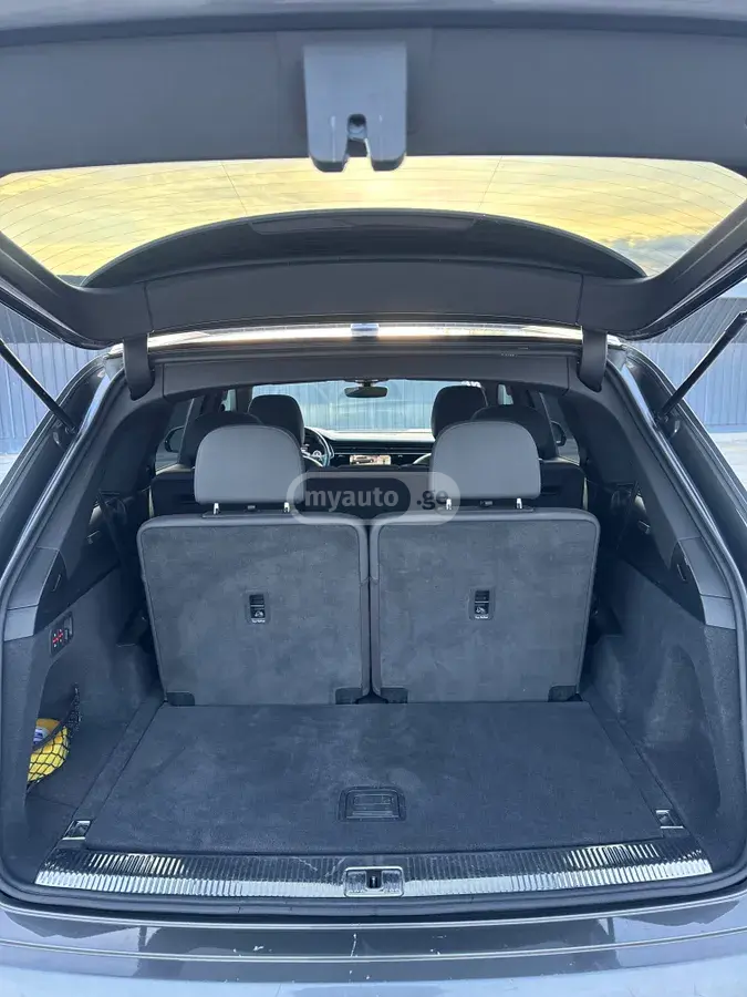 Audi Q7, миниатюра 13