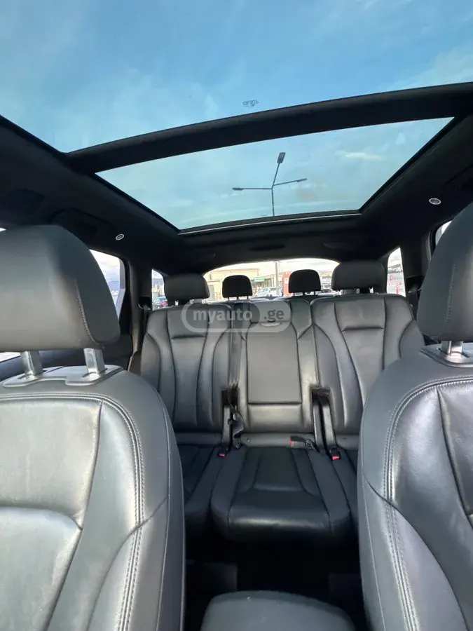 Audi Q7, миниатюра 8