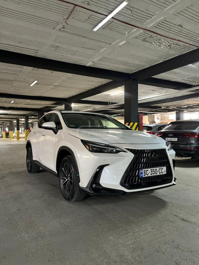 Lexus NX 350