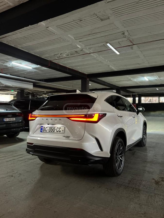 Lexus NX 350