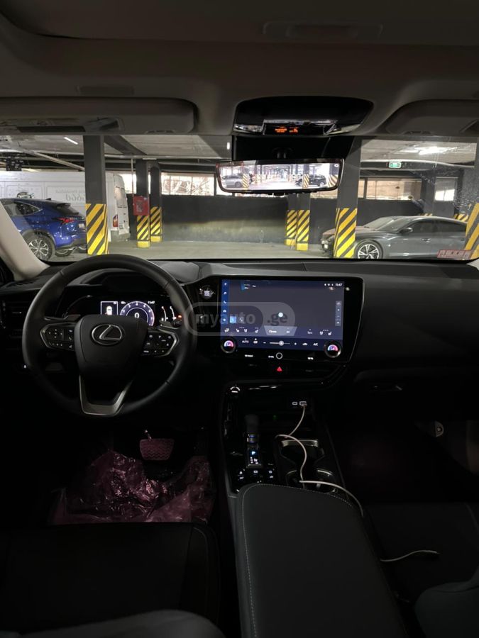 Lexus NX 350 
