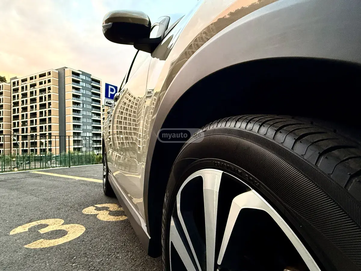 Toyota Raize, миниатюра 12