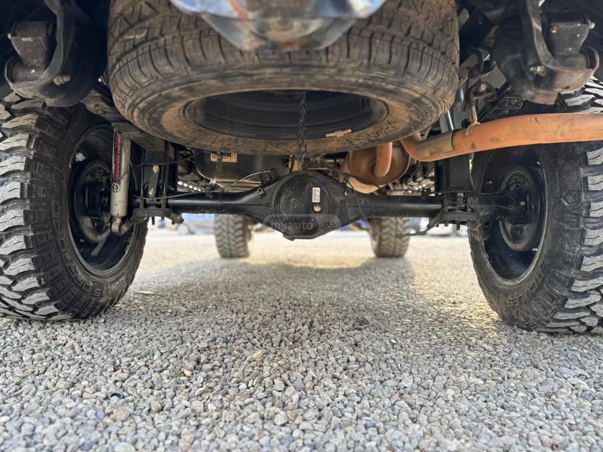 Toyota Tacoma 
