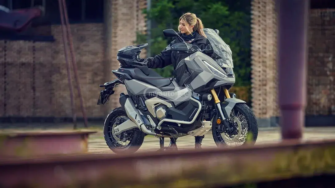 Honda XADV 750