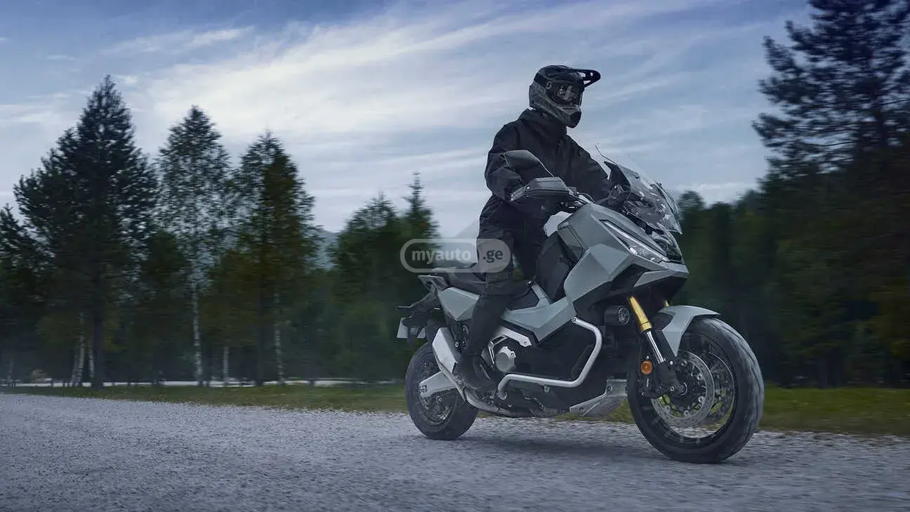 Honda XADV 750