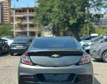 Chevrolet Volt 