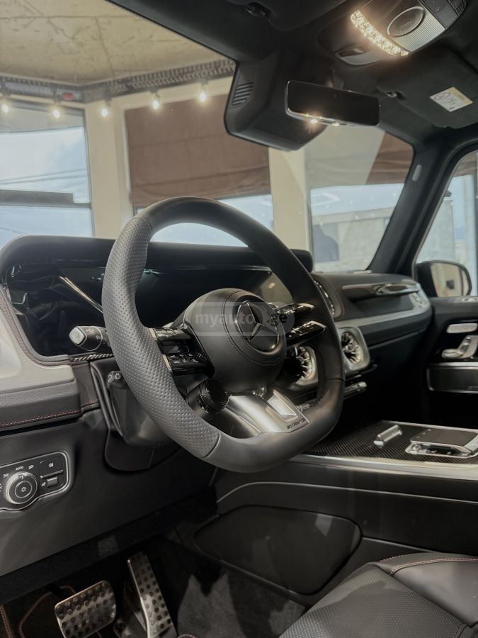 Mercedes-Benz G 63 AMG 