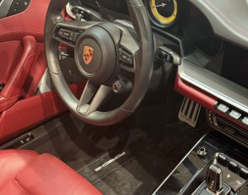 Porsche 911 Turbo S