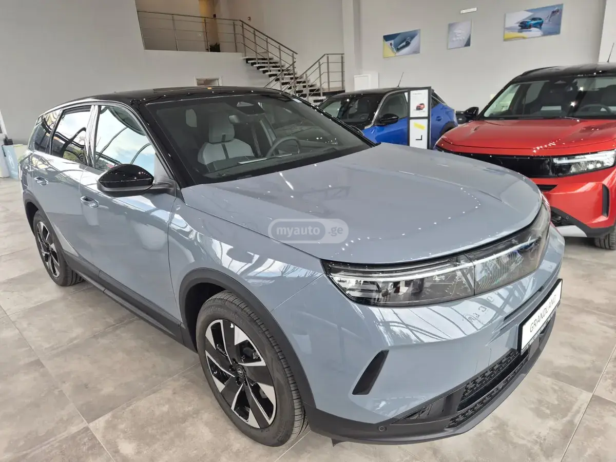 Opel Grandland 