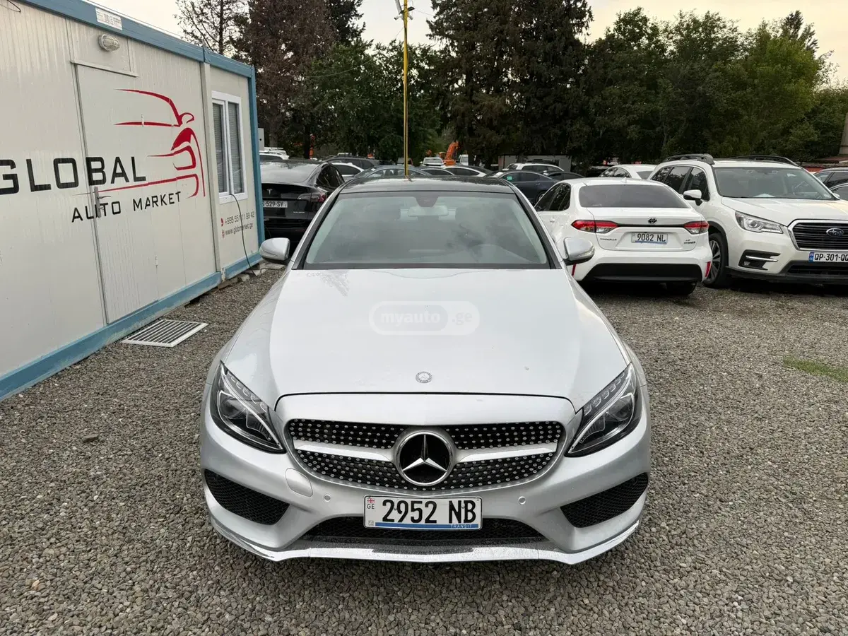 Mercedes-Benz C 300 