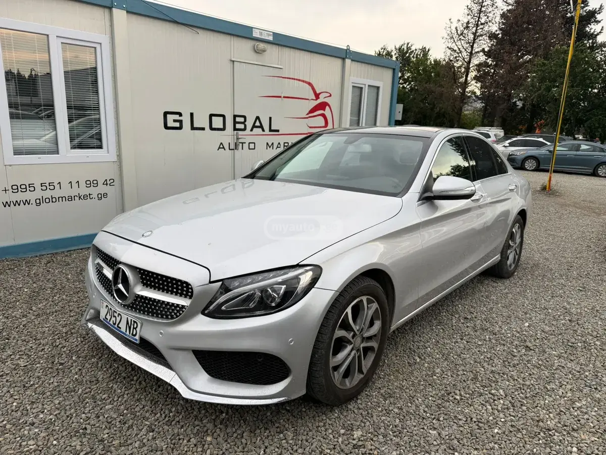 Mercedes-Benz C 300 