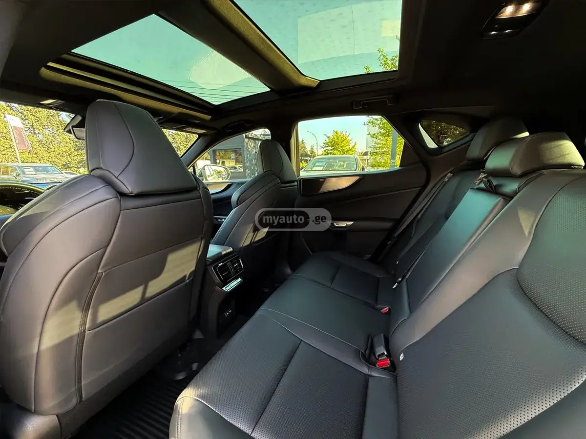 Lexus NX 350
