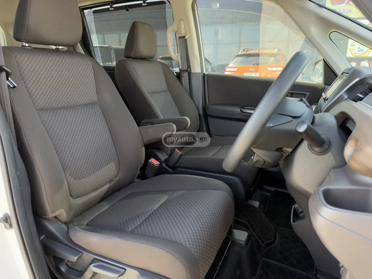 Honda Freed, миниатюра 11