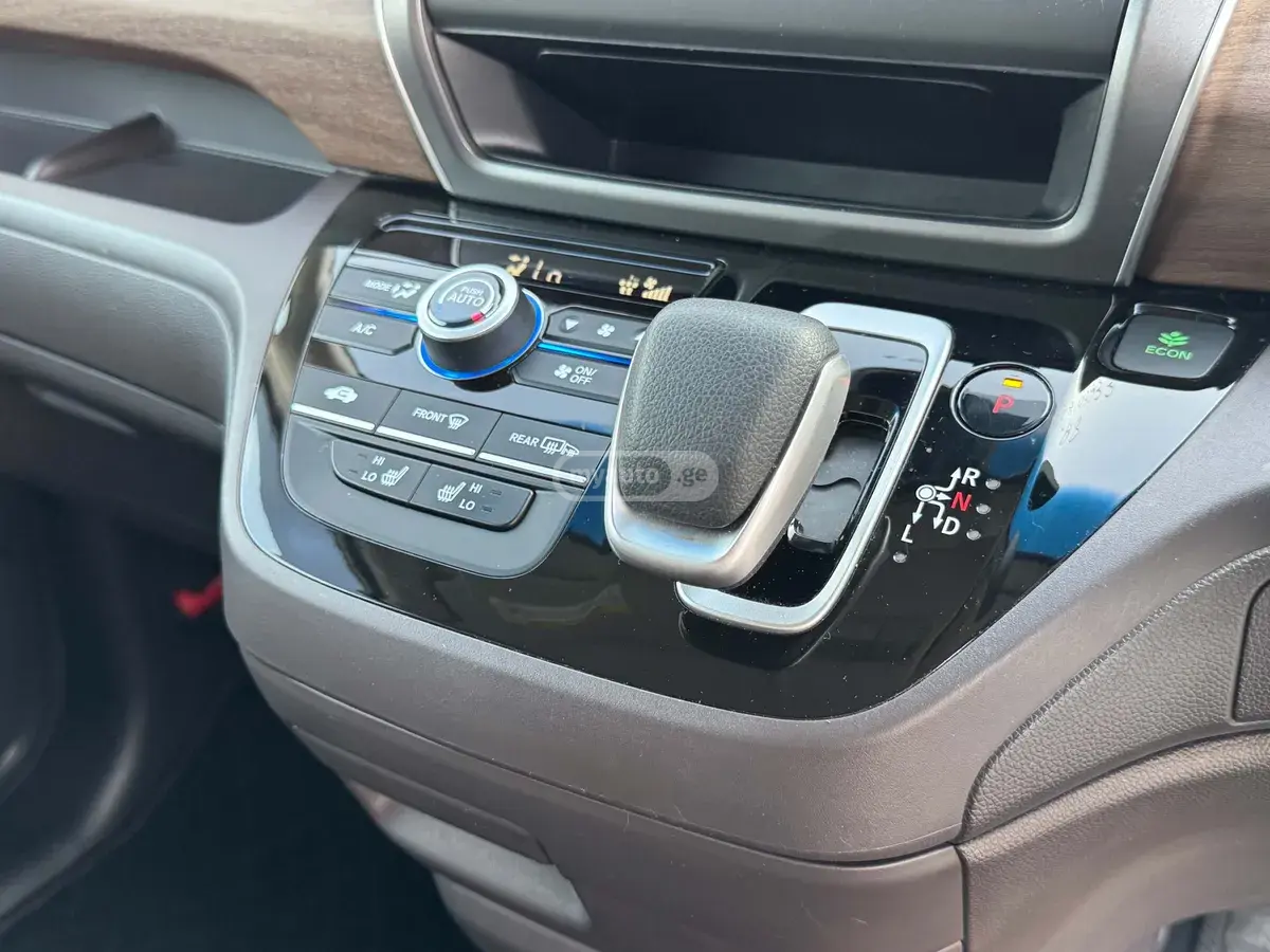 Honda Freed, миниатюра 8