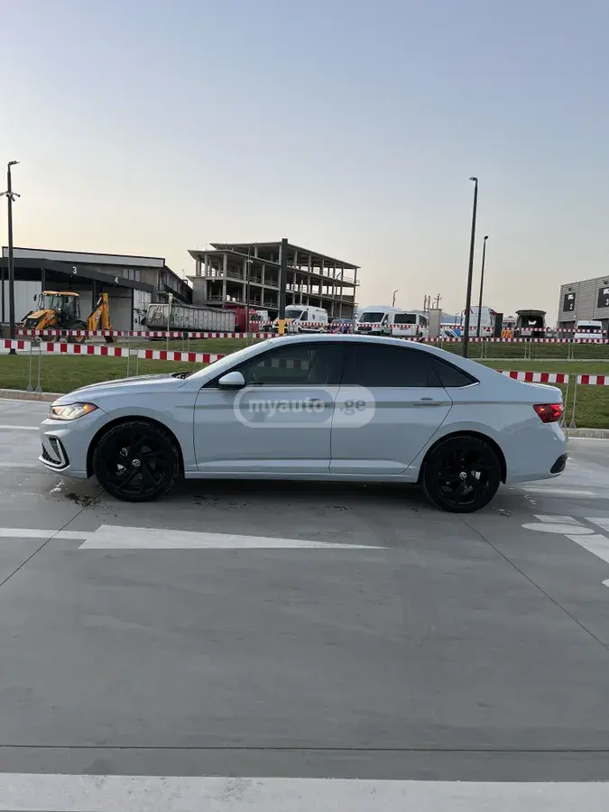 Volkswagen Jetta, миниатюра 2