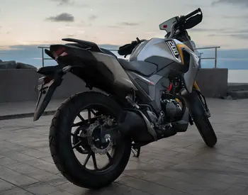 Honda CB 200 X 