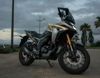 Honda CB 200 X 