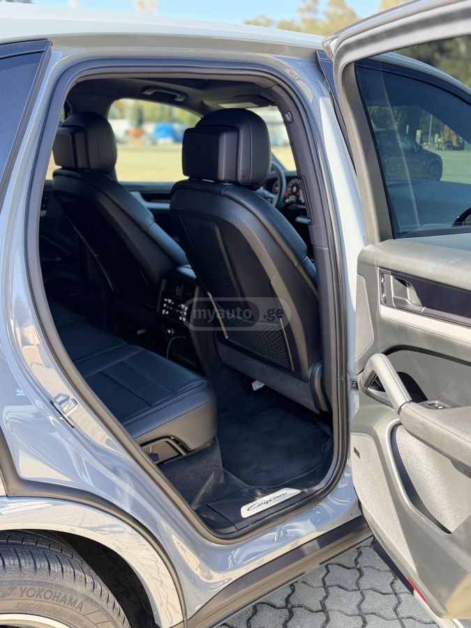Porsche Cayenne, миниатюра 6