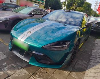 Xiaomi SU7 