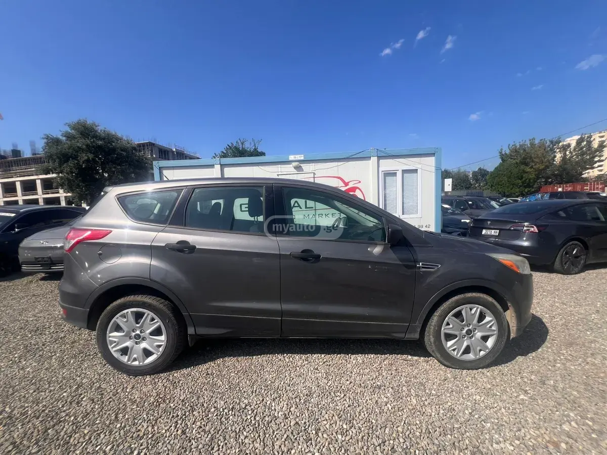 Ford Escape 