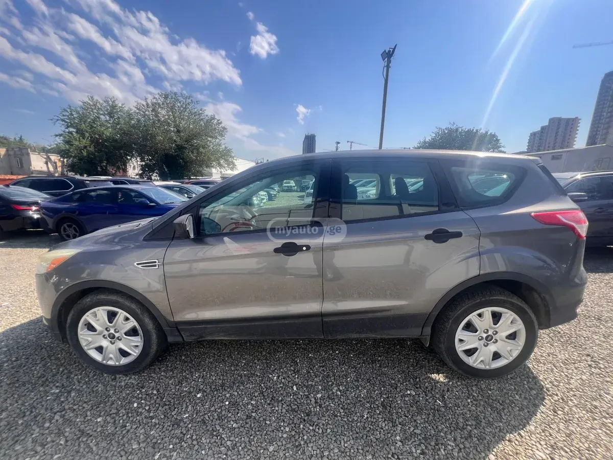 Ford Escape 