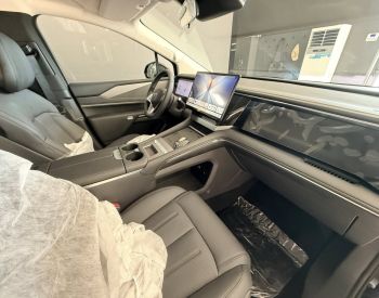BYD M9 