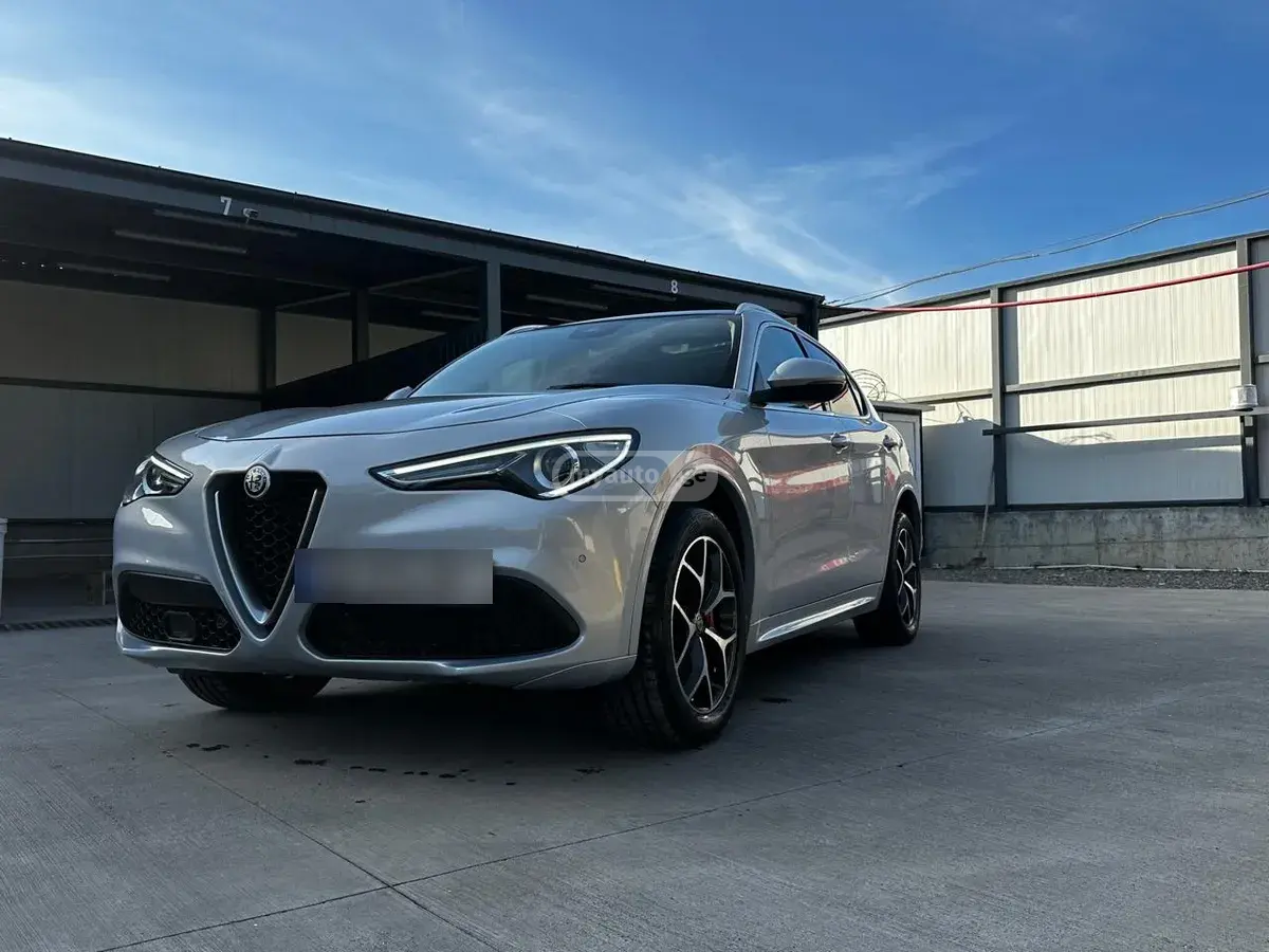 Alfa Romeo Stelvio, миниатюра 3