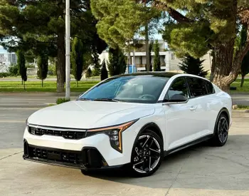 Kia K4