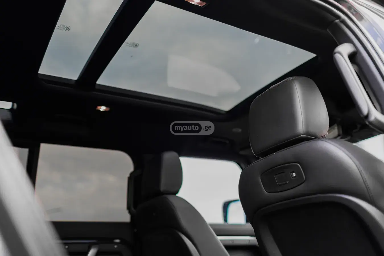 Land Rover Defender 110, миниатюра 14