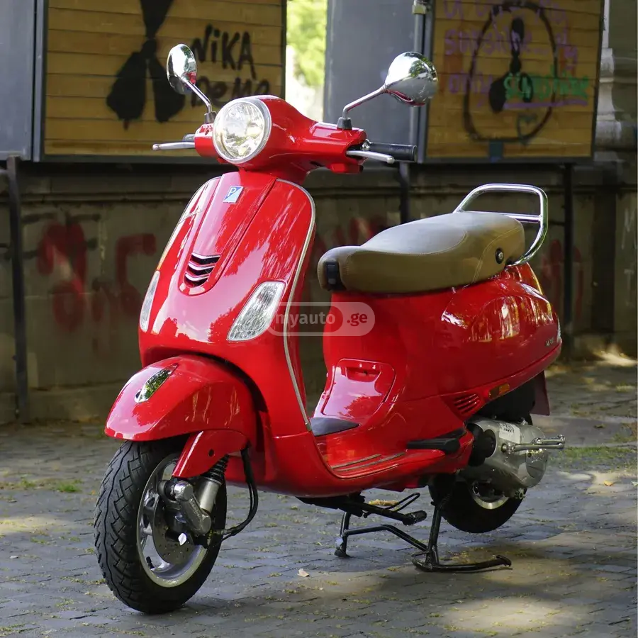 Vespa VXL