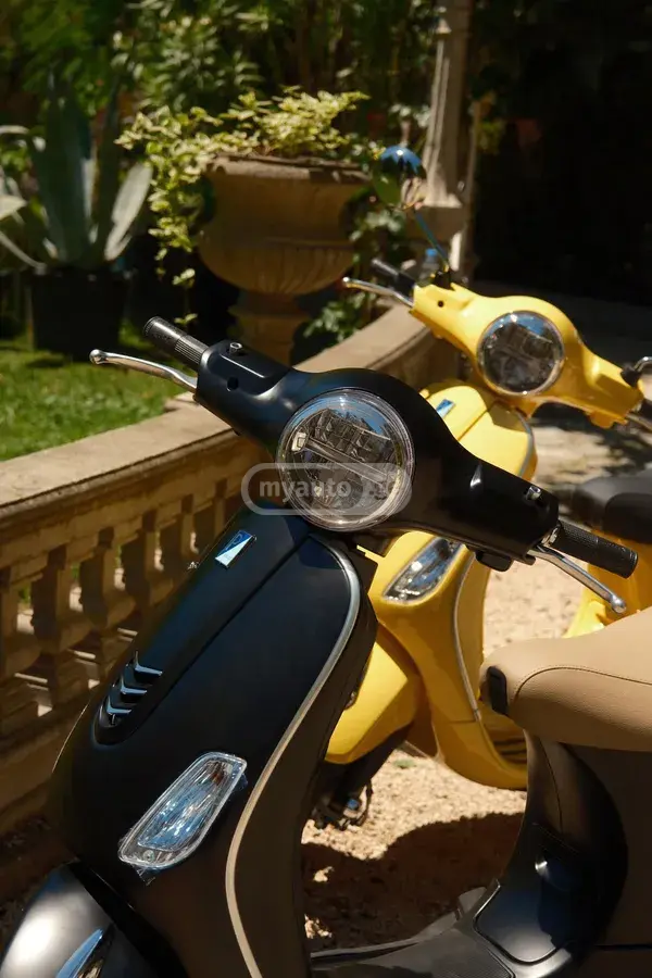Vespa VXL