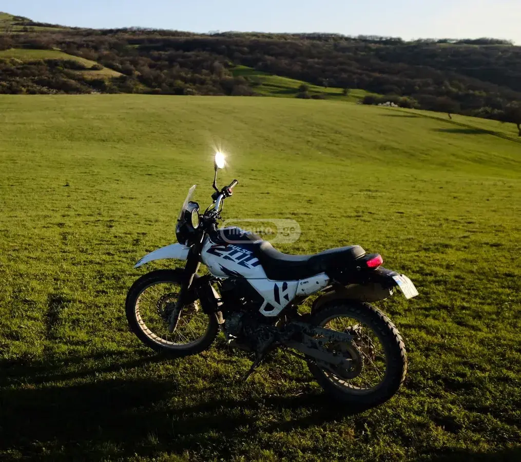 Hero XPulse 200 4V