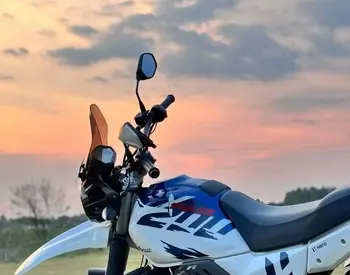  XPulse 200 4V 