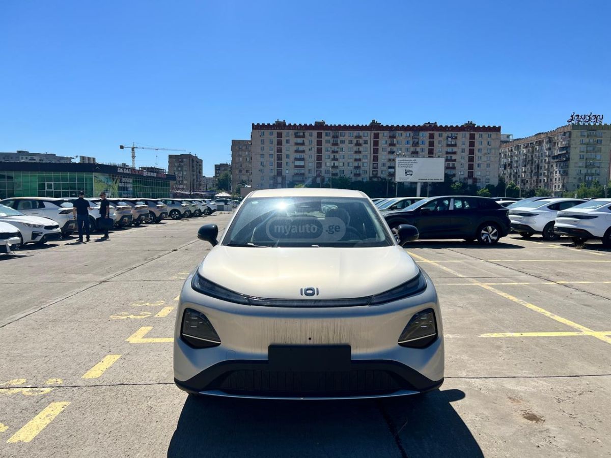 Changan Nevo Q05 