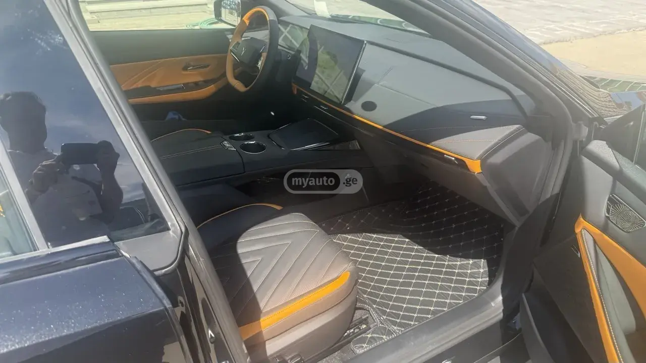 Changan Deepal SL03 