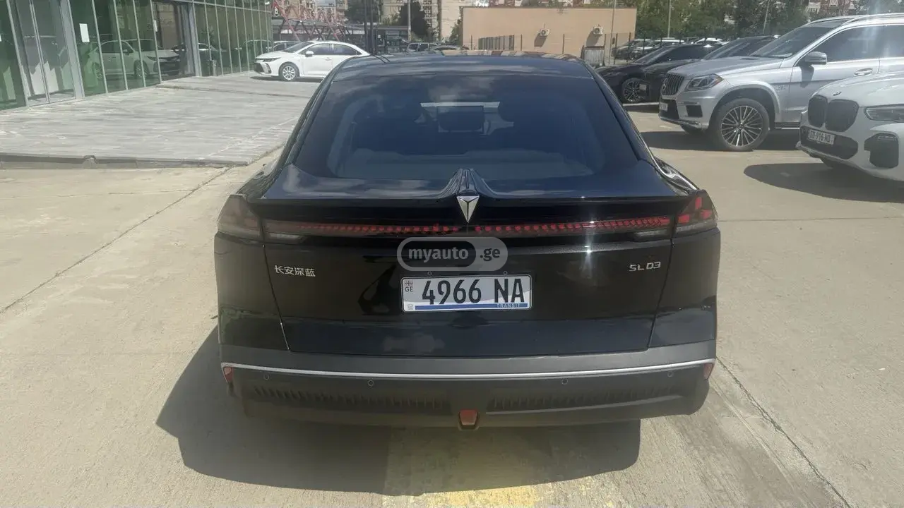 Changan Deepal SL03 